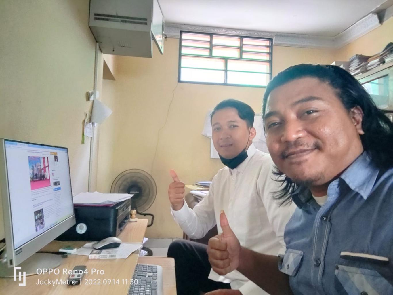 KARTU TANDA PENDUDUK (KTP)